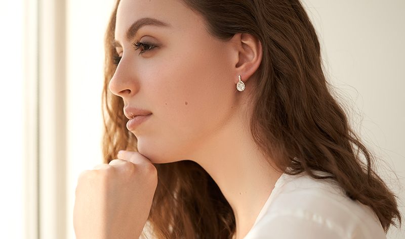 How to Secure Earring Backs So You Never Lose Your Pair?
